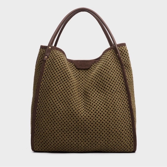 NEW RAG & BONE
Summer Passenger Tote In Safari Net
$395 - Picture 2 of 11